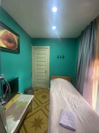 Гостевой дом Грибоедов Нижний Тагил 1-местный номер эконом-4